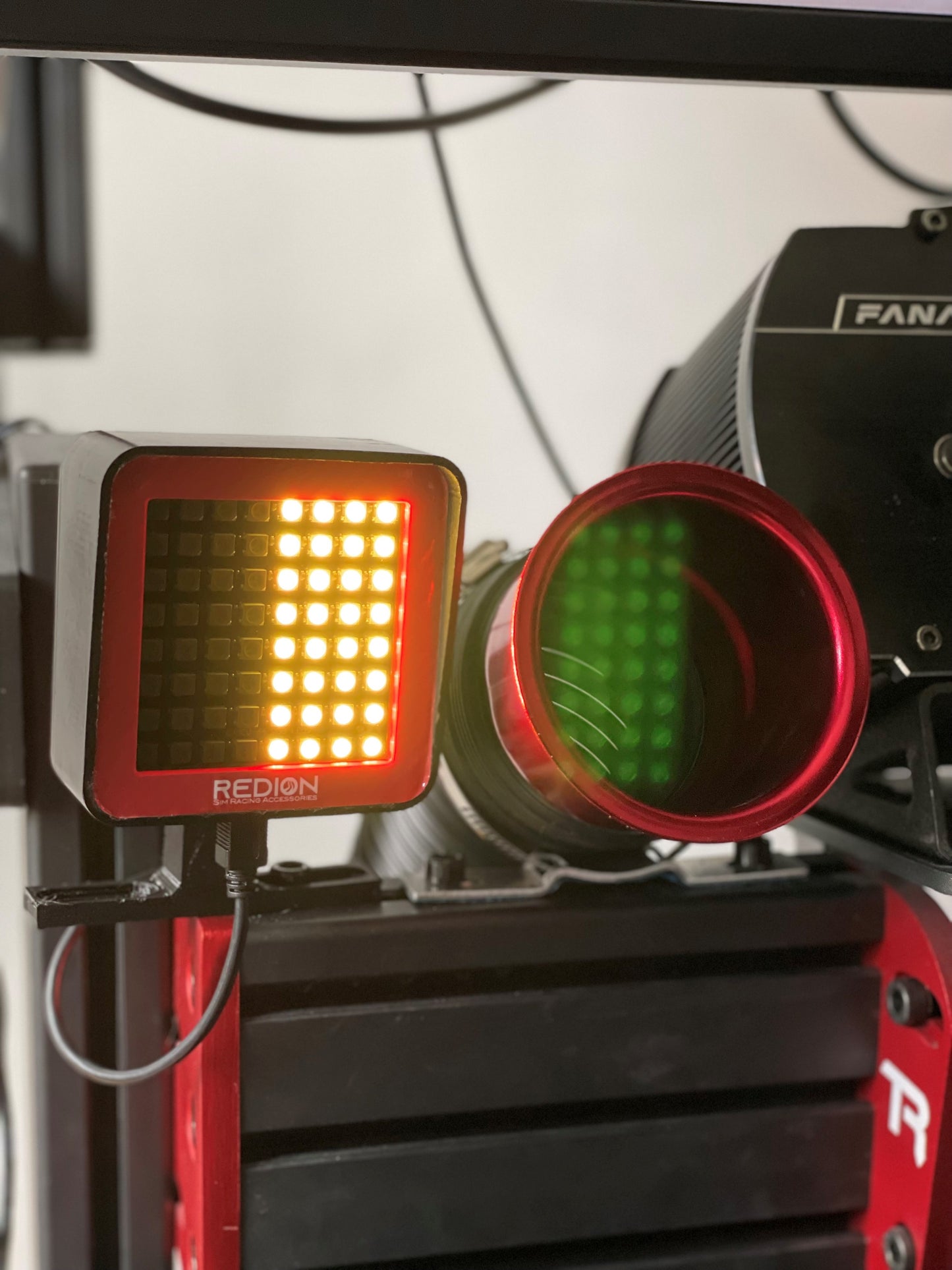 iFlag à LED / Indicateur de Drapeau pour Sim Racing - SECTOR 17